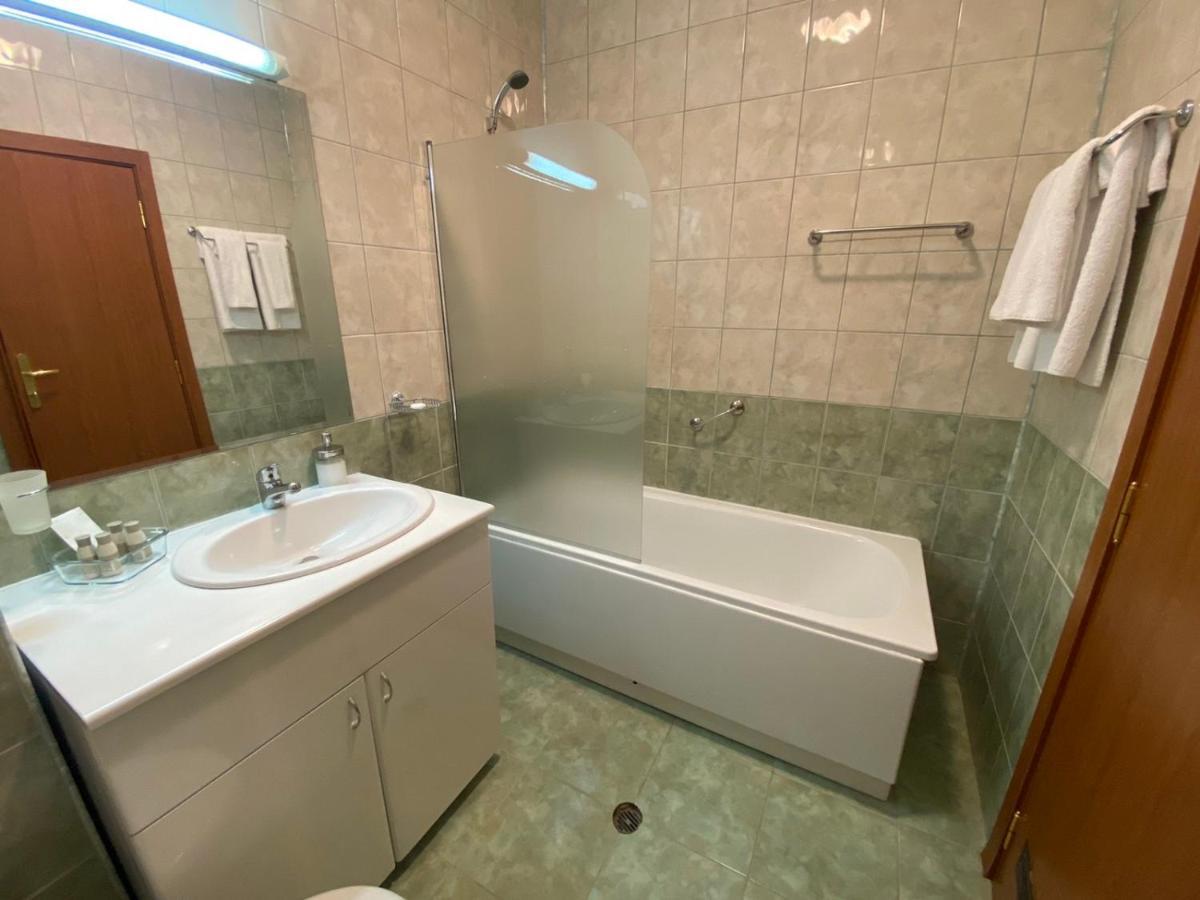 Apartment Deluxe 206 *
